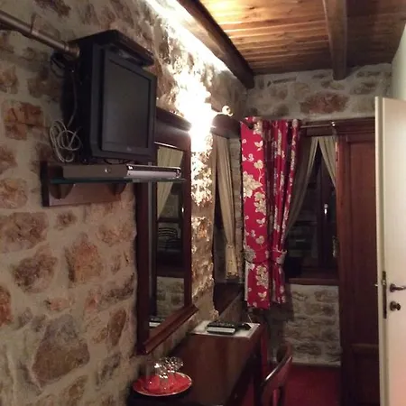 οιχαλία Πανσιόν Φιδάκια