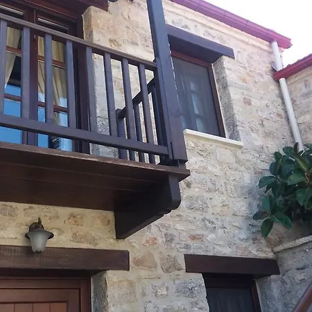 Πανσιόν οιχαλία Φιδάκια